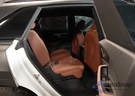 2023 Audi Q8 Prestige 55 Tfsi Quattro Tiptronic z USA, uszkodzony, nr VIN WA1FVBF13PD030372